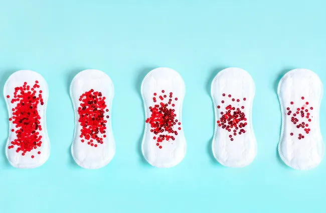 Qué indica el color de la sangre de la Menstruación